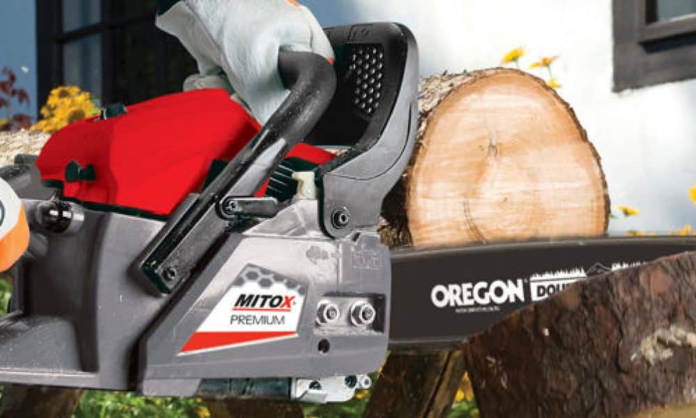 How to Cut Logs with a Chainsaw: The Right Way – Our Two-Part Guide